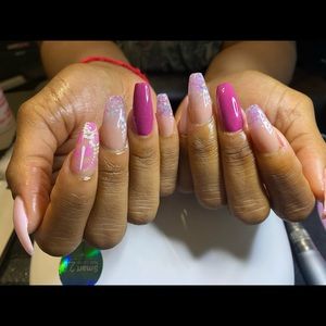 Meet your Posher, Qinyl